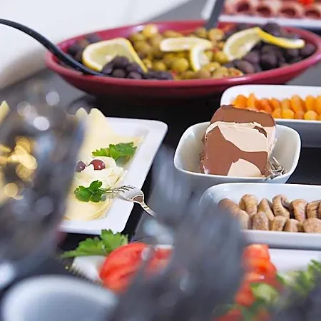 Cityhotel Am Mckeeplatz كْرايلتْسهايم